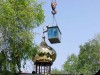 Установка новых куполов прихода